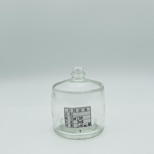 300-620克酒瓶-004  